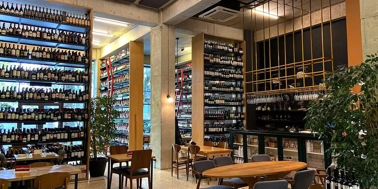 8000 Vintages Tbilisi