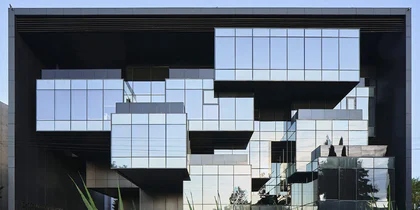 whys of investing in commercial real estate in Georgia