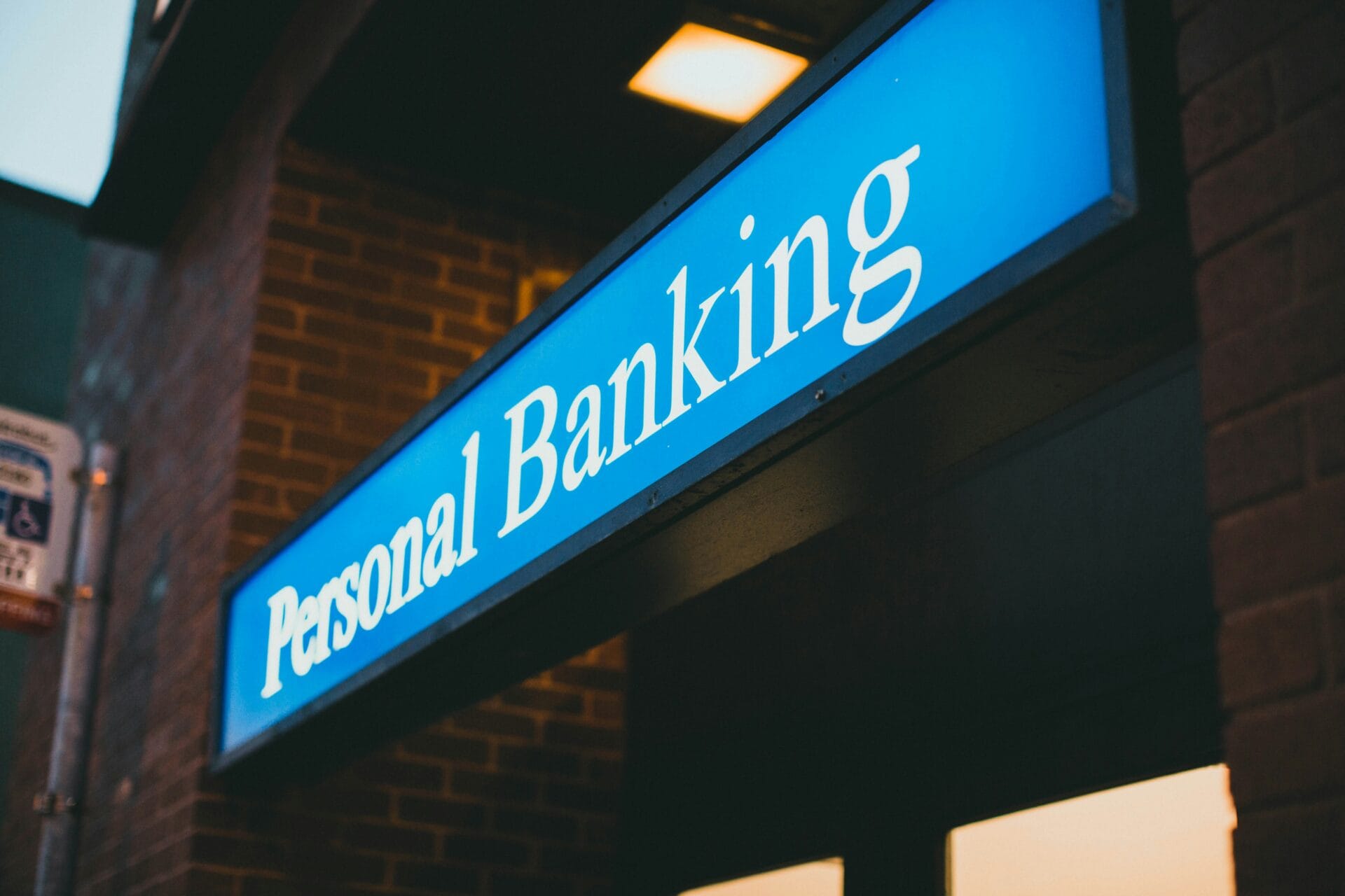 Common reasons Georgian banks refuse to open accounts for foreign nationals and how to eliminate the risk